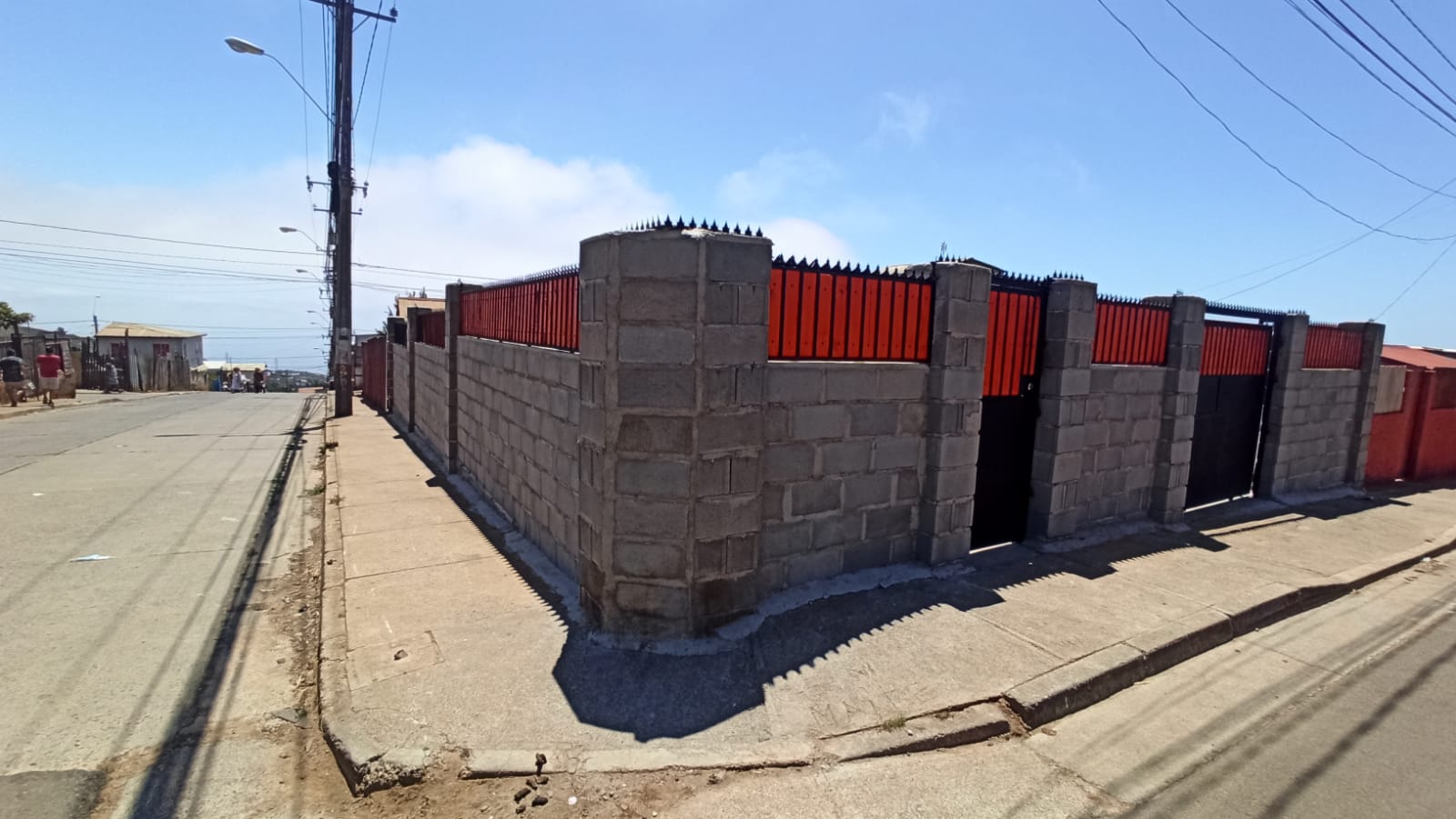 Venta terreno esquina 150m2 en Playa Ancha, Valparaíso. ¡Potencial infinito para tu próxima construcción!